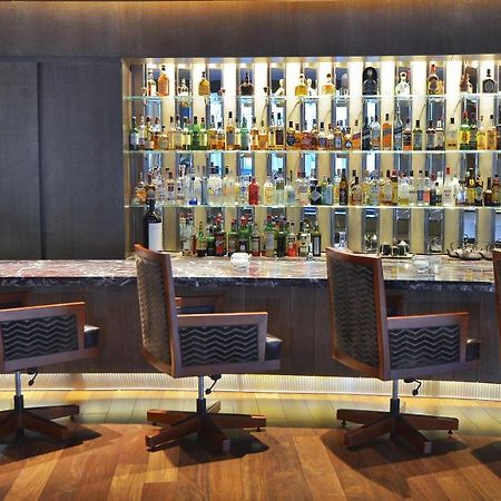 Alvear Art Hotel Буенос-Айрес Екстер'єр фото The bar at the lounge