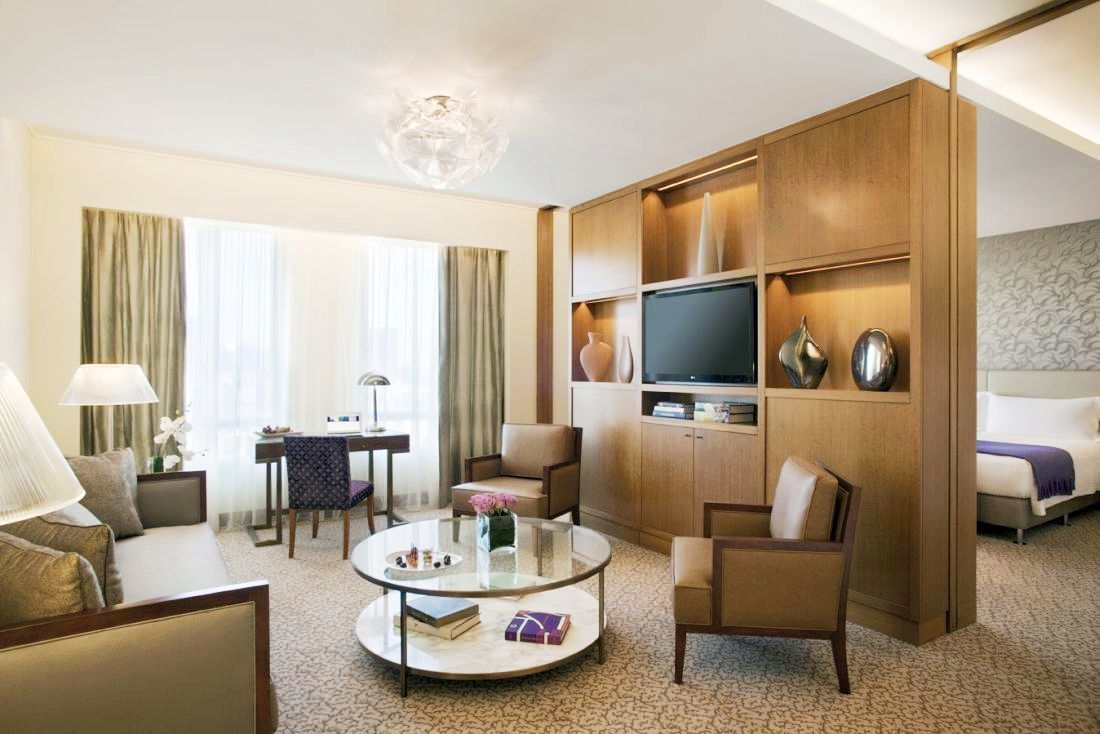 Alvear Art Hotel Буенос-Айрес Екстер'єр фото A suite at the hotel