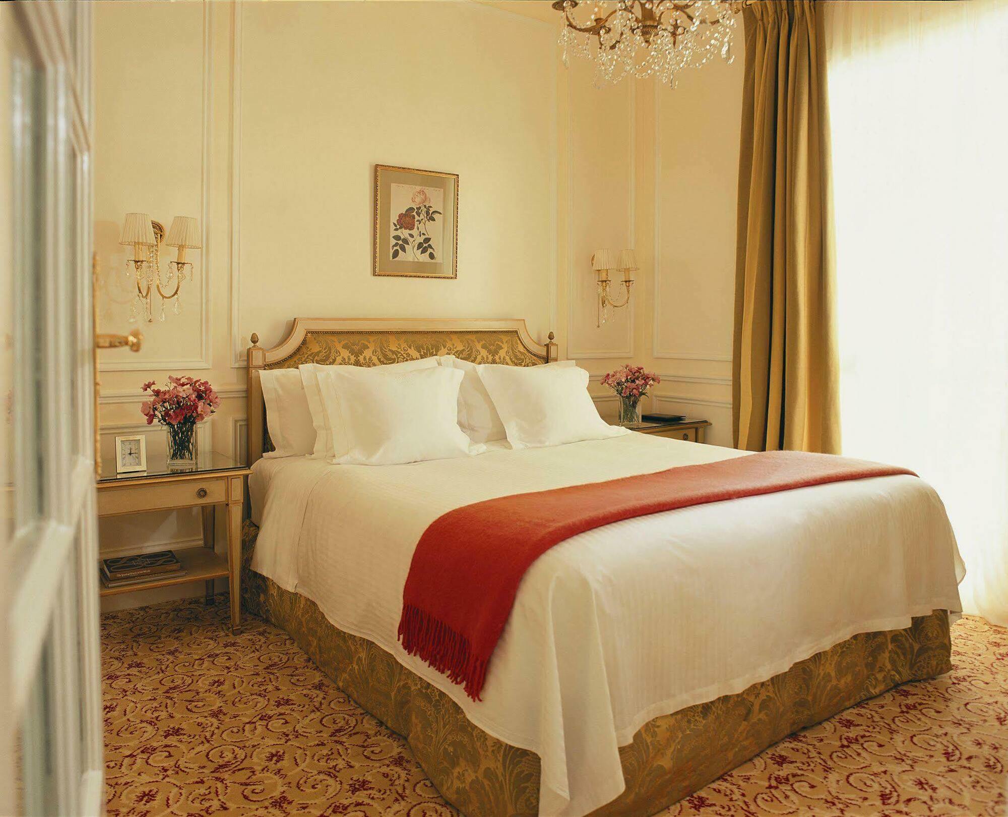 Alvear Art Hotel Буенос-Айрес Екстер'єр фото A bedroom at the hotel